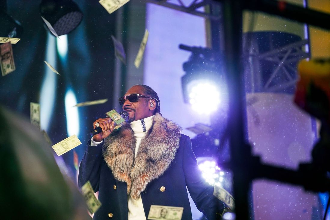 Snoop Dogg performs (GO NAKAMURA/EPA-EFE/Shutterstock)